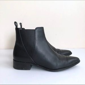 & Other Stories Black Chelsea Boots Black